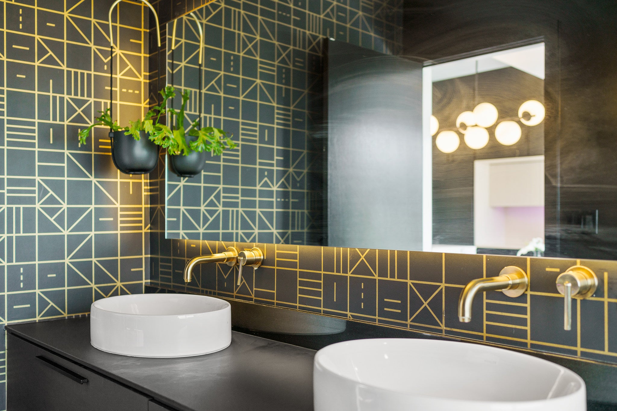 Camino Real© Wallpaper in Gold on Ebony