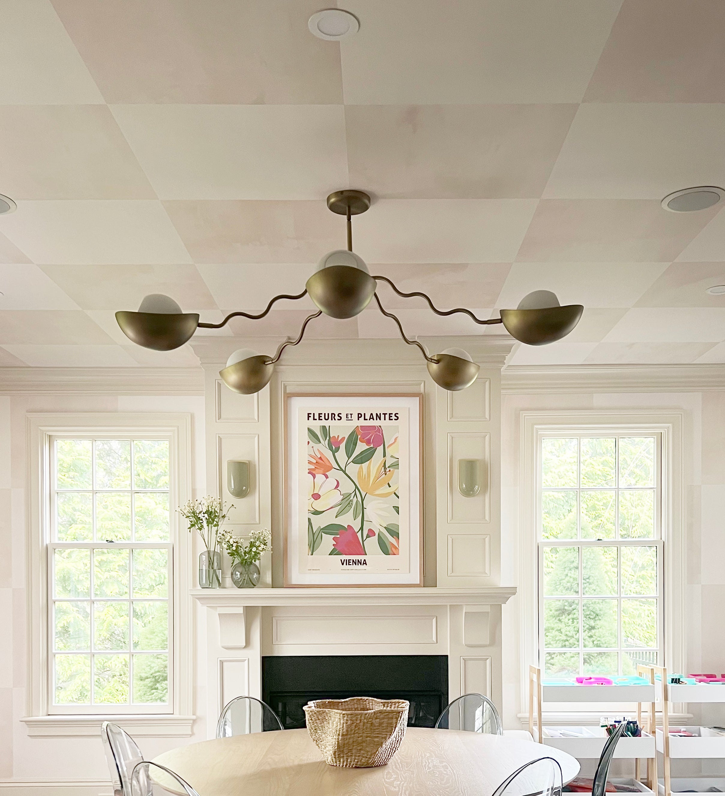 Checkmate© Wallpaper in chalk