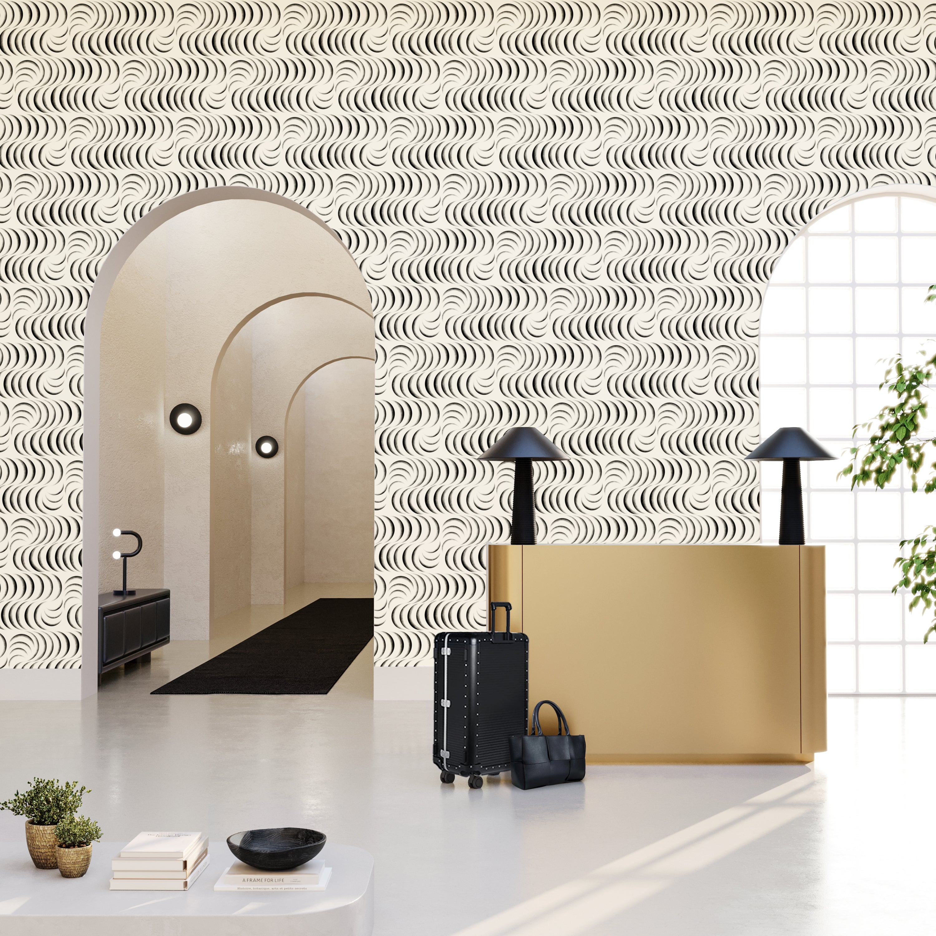 Petite Coque© Wallpaper in Black + Cremé