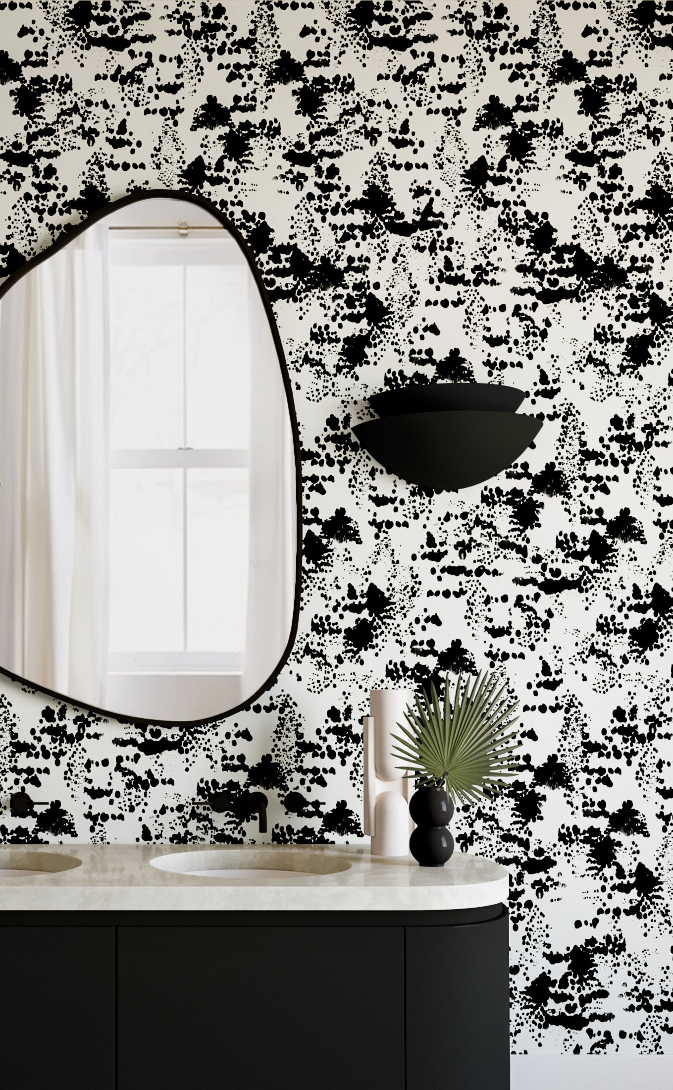 Snakeskin© Wallpaper in Alabaster