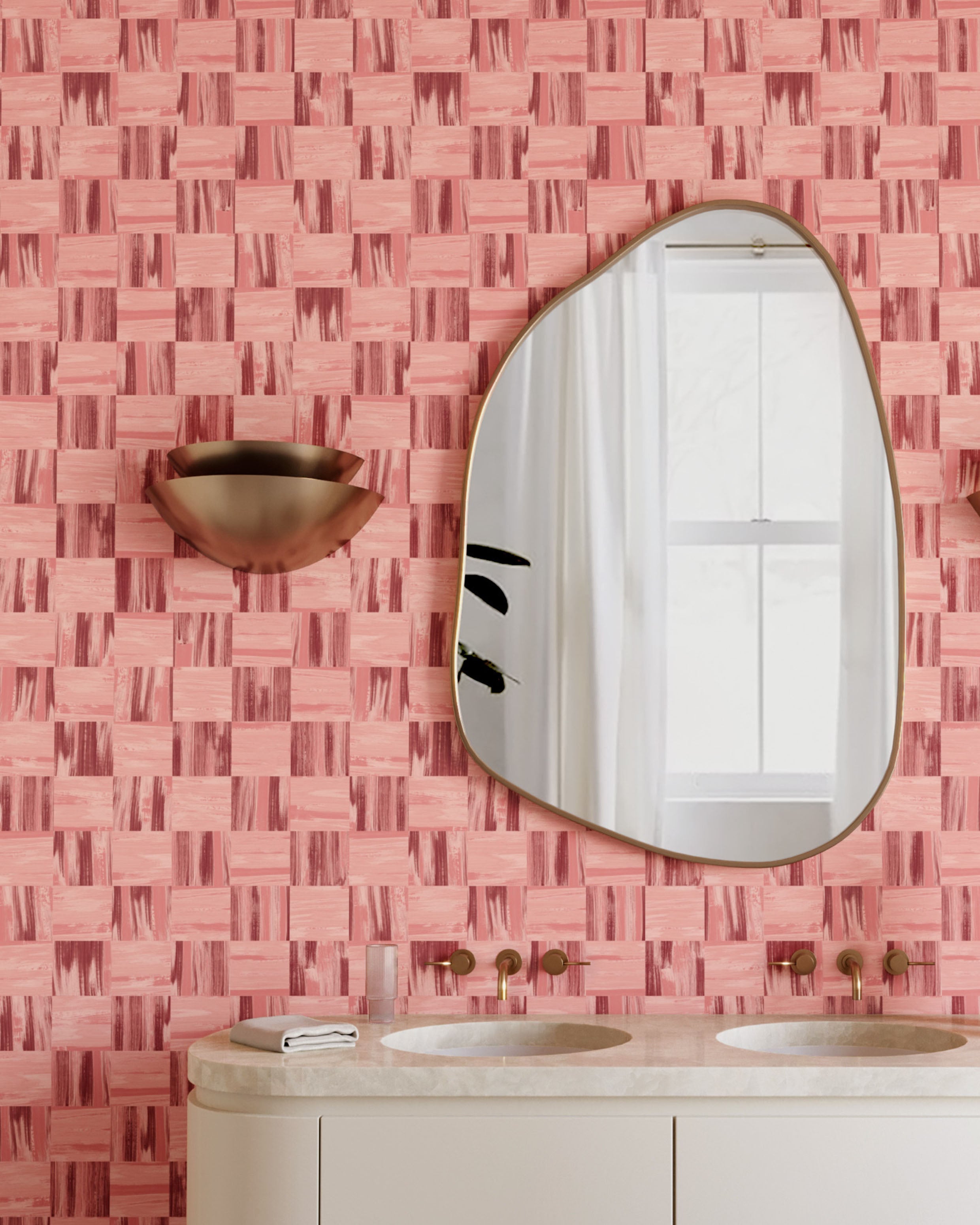 Saachi© Wallpaper in Lipstick